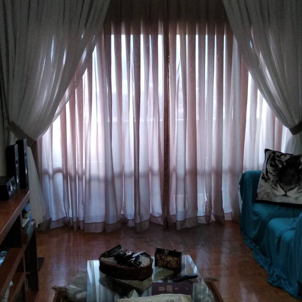 Cortina Vual Com Reposteiro Sala